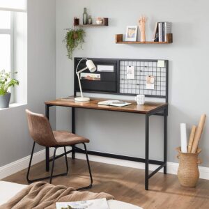 Skrivebord med smart opslagstavle i net og stof, industrielt look, vintage brun/sort